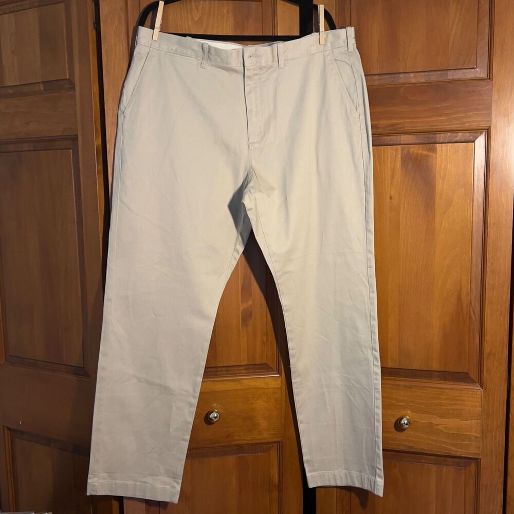 NWT J.Crew 1040 Athletic Fit Stretch Chino Pants Mens 38x32 Khaki FCH G9475 1040